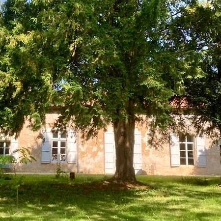 Rural Retreat Apartment Feuillade Ngoại thất bức ảnh
